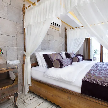 Marsala Hotel 3*