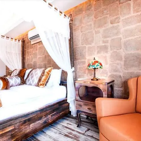 Marsala Hotel 3*